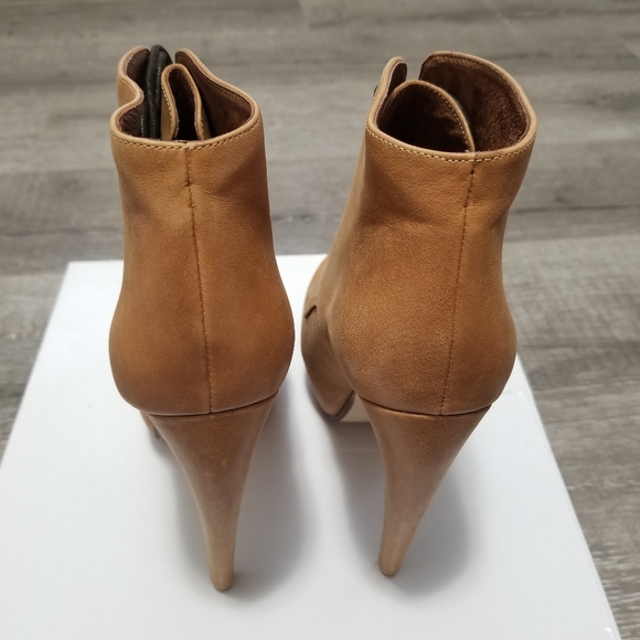 New! ALDO Boots - Picture 4 of 5